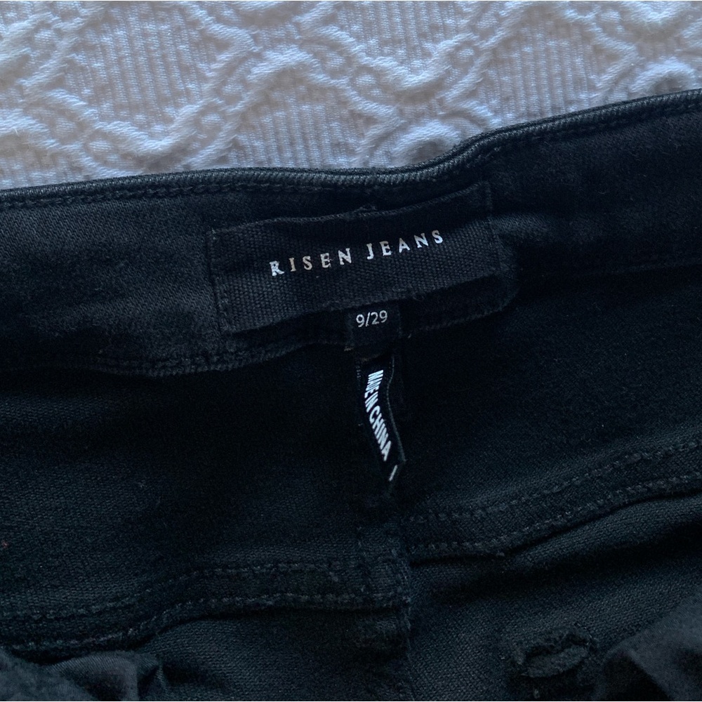 Risen Jeans